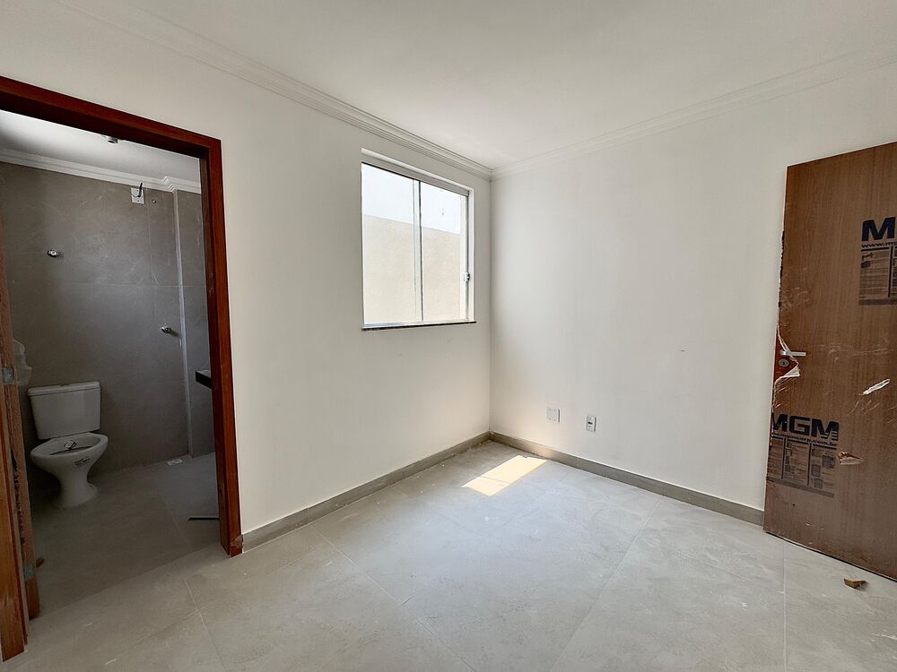 Apartamento à venda com 3 quartos, 65m² - Foto 1