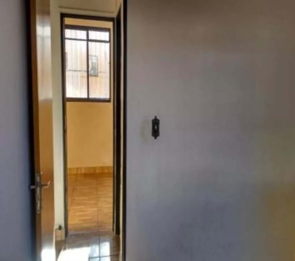 Apartamento à venda com 2 quartos, 48m² - Foto 2