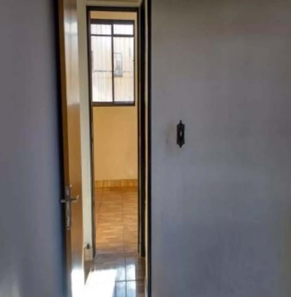 Apartamento à venda com 2 quartos, 48m² - Foto 3