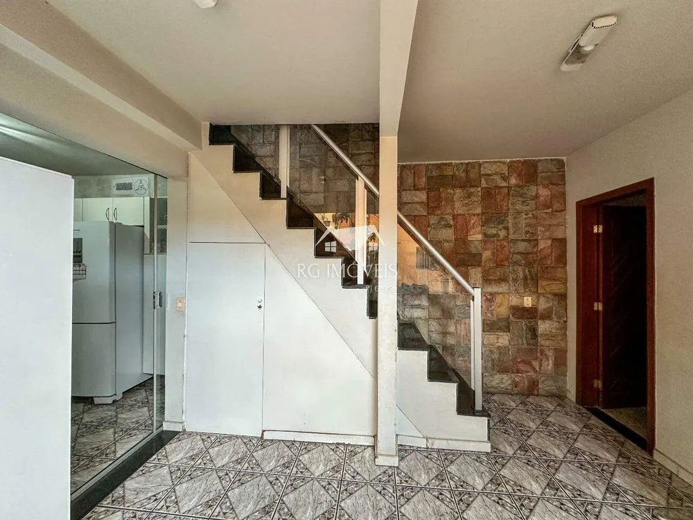 Casa, 5 quartos, 244 m² - Foto 22
