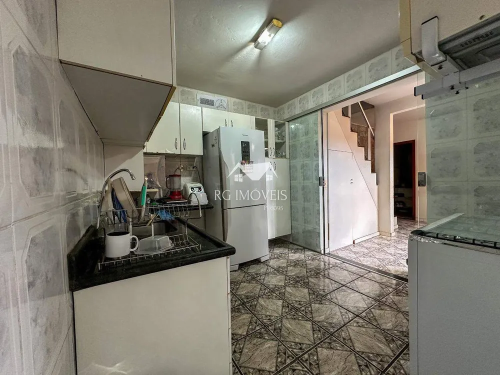 Casa, 5 quartos, 244 m² - Foto 6