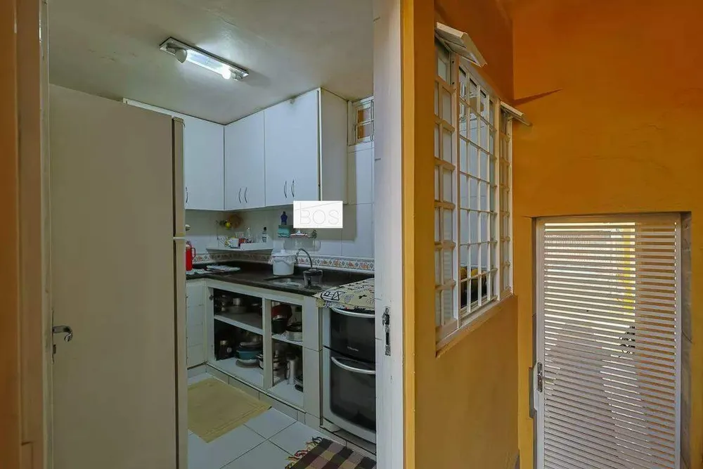 Casa, 4 quartos, 240 m² - Foto 10