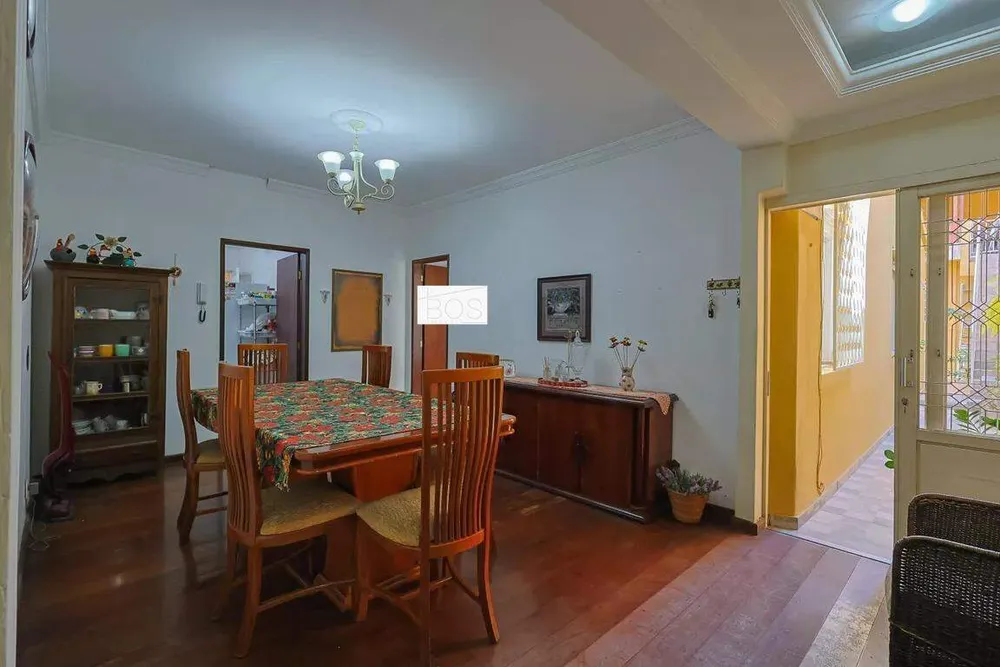 Casa, 4 quartos, 240 m² - Foto 12
