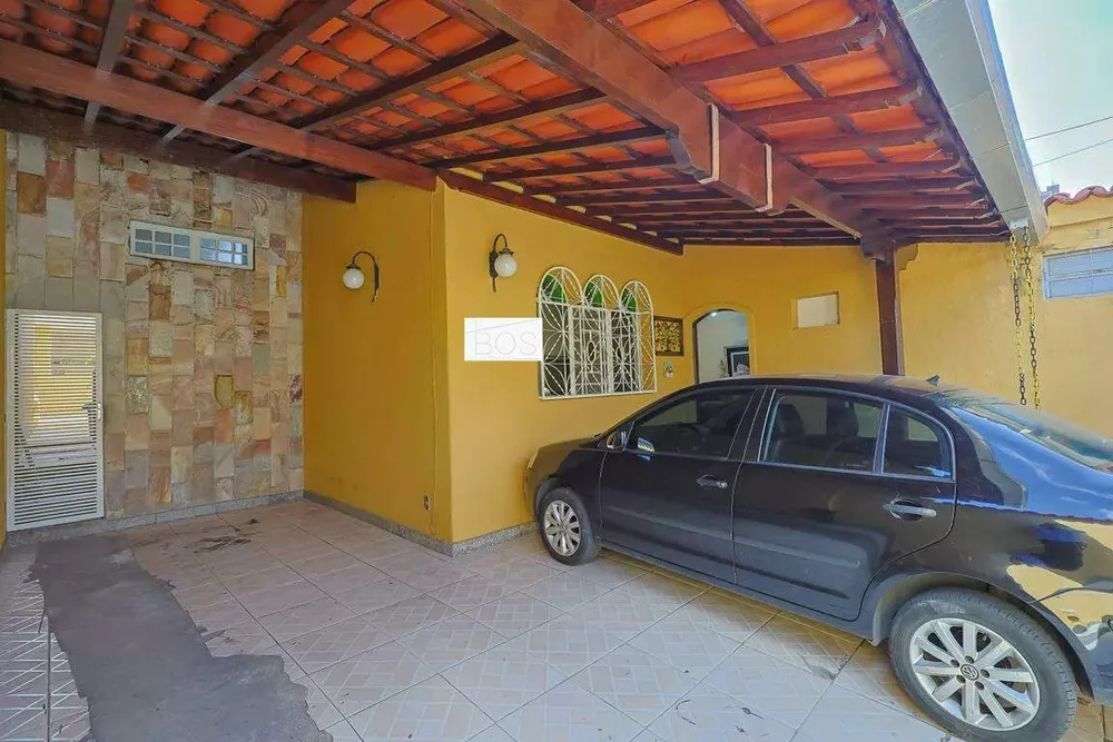 Casa, 4 quartos, 240 m² - Foto 4