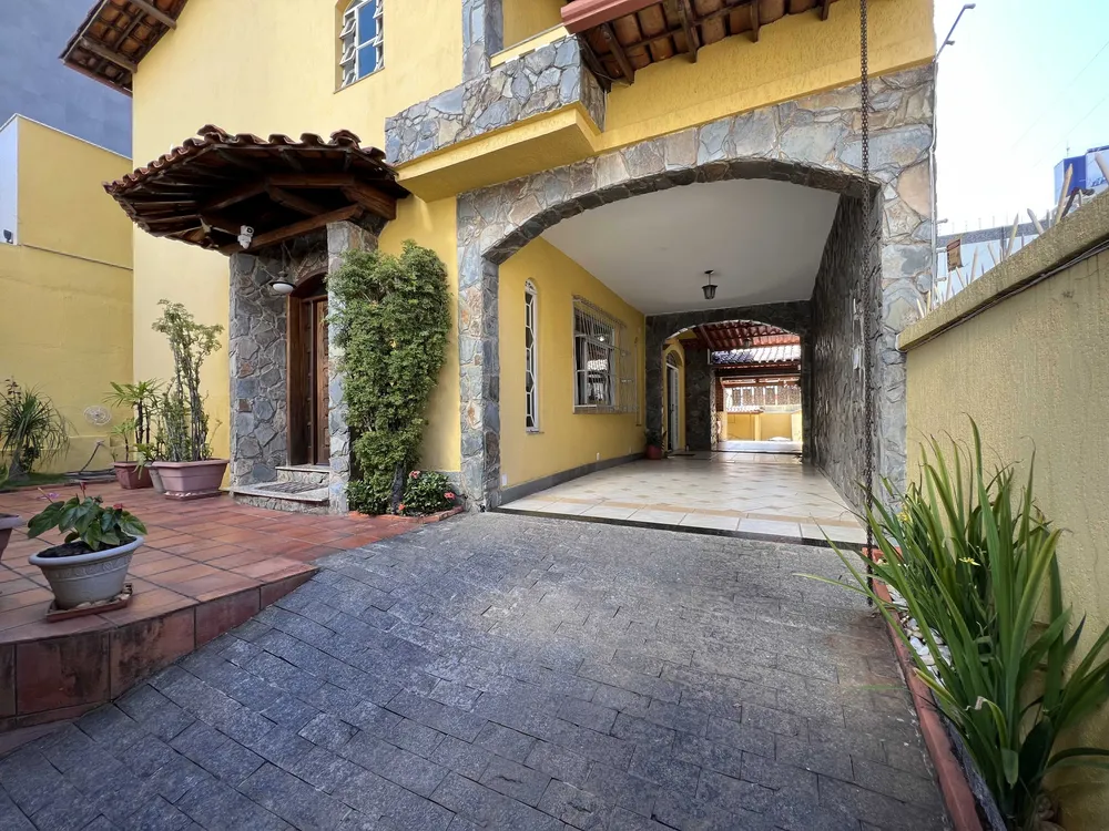 Casa, 5 quartos, 345 m² - Foto 1