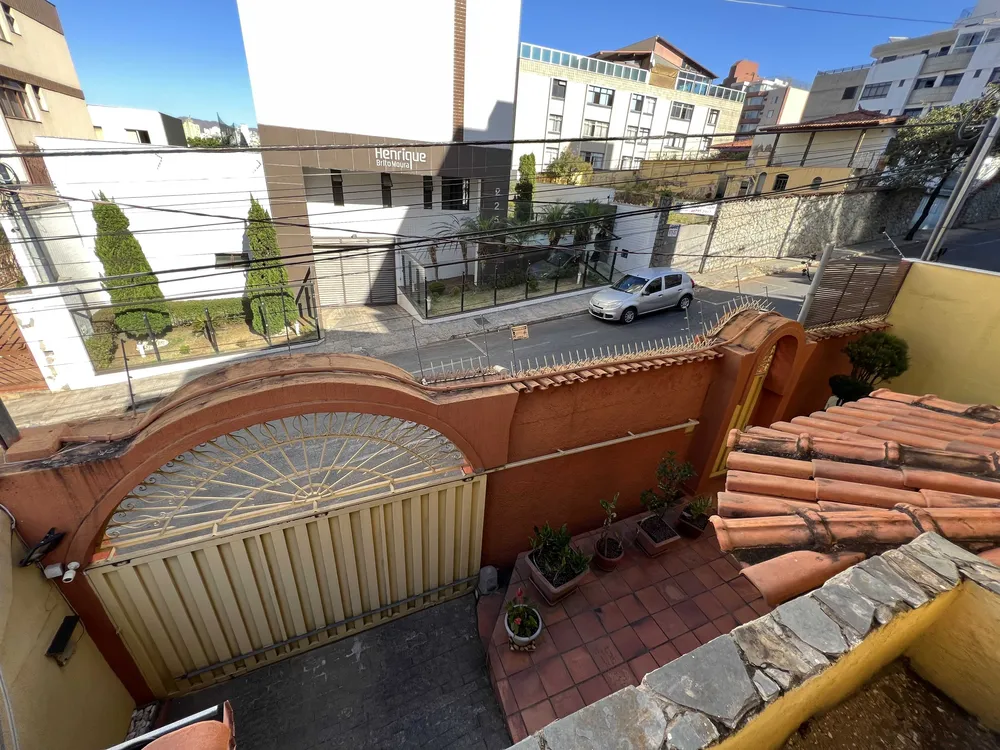 Casa, 5 quartos, 345 m² - Foto 2