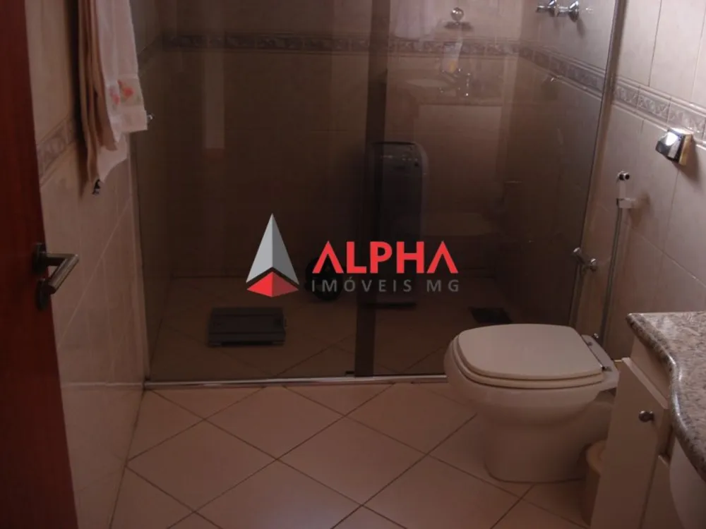 Casa, 3 quartos, 250 m² - Foto 11
