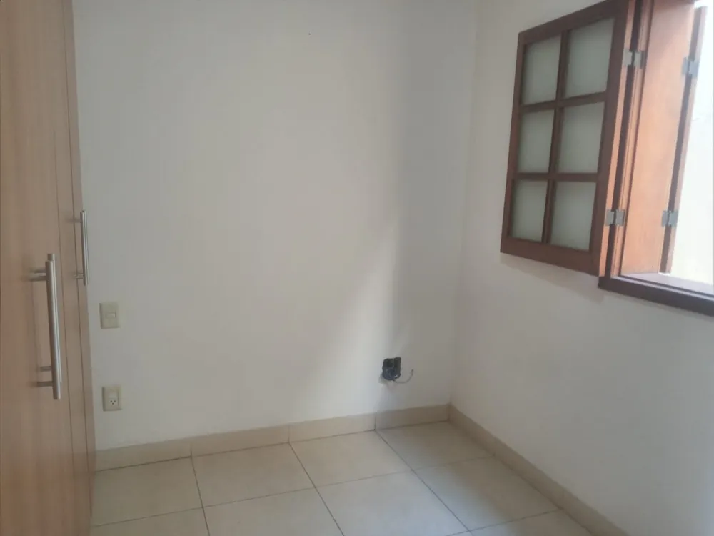 Casa, 4 quartos, 252 m² - Foto 3