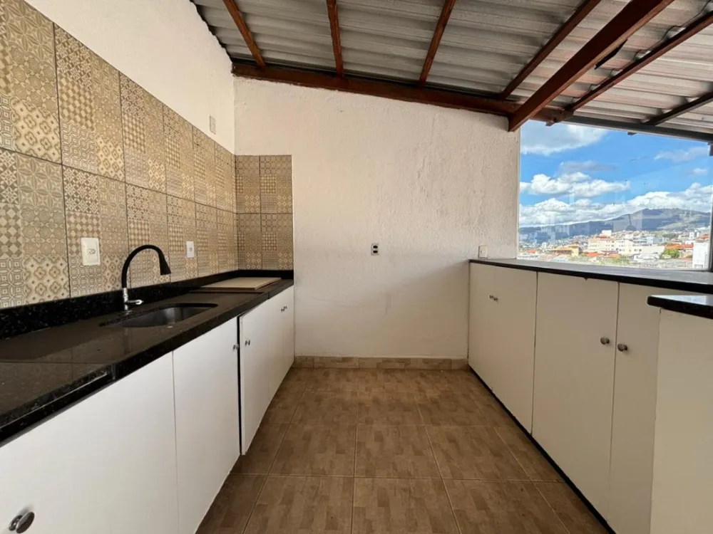 Casa, 3 quartos, 246 m² - Foto 4