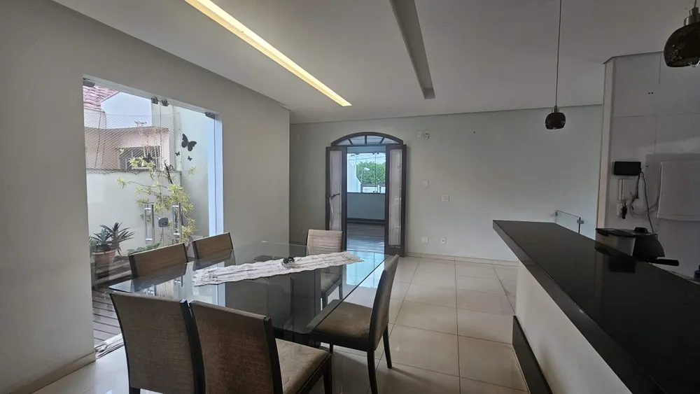 Casa, 5 quartos, 500 m² - Foto 1