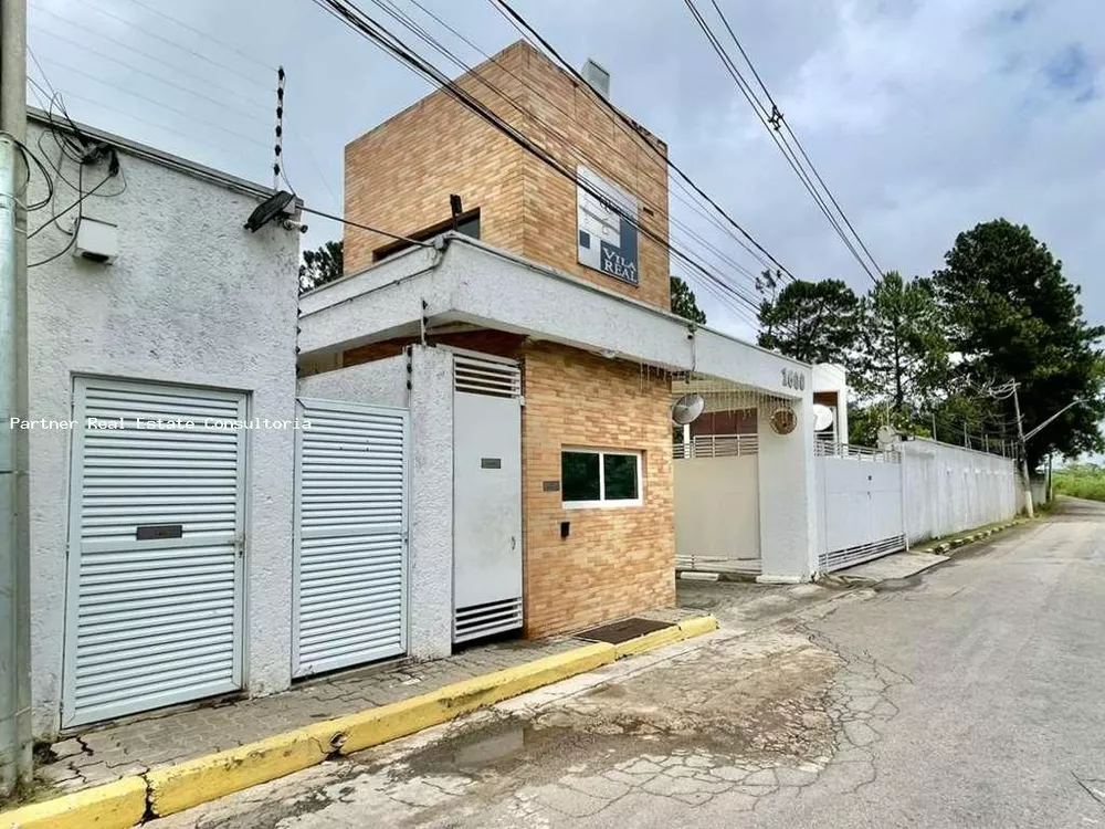 Casa de Condomínio à venda com 3 quartos, 207m² - Foto 3