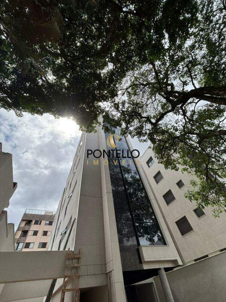 Apartamento à venda com 2 quartos, 65m² - Foto 2
