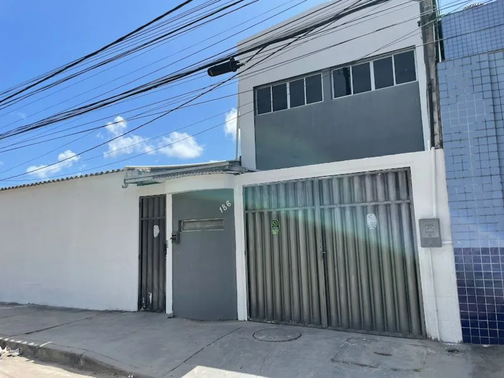 Casa, 1 quarto, 700 m² - Foto 1