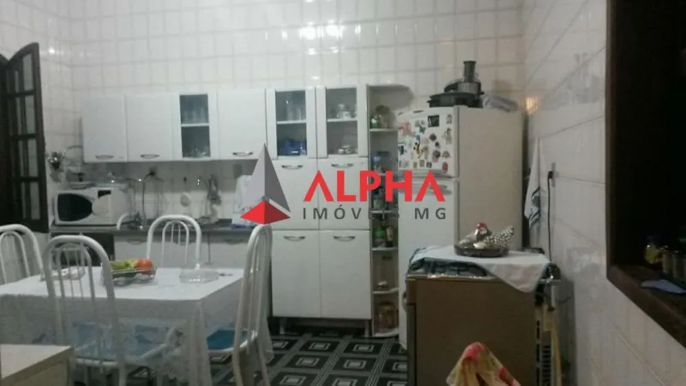 Casa, 3 quartos, 300 m² - Foto 2