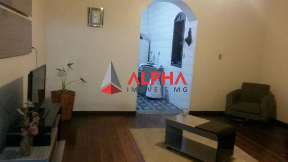 Casa, 3 quartos, 300 m² - Foto 1