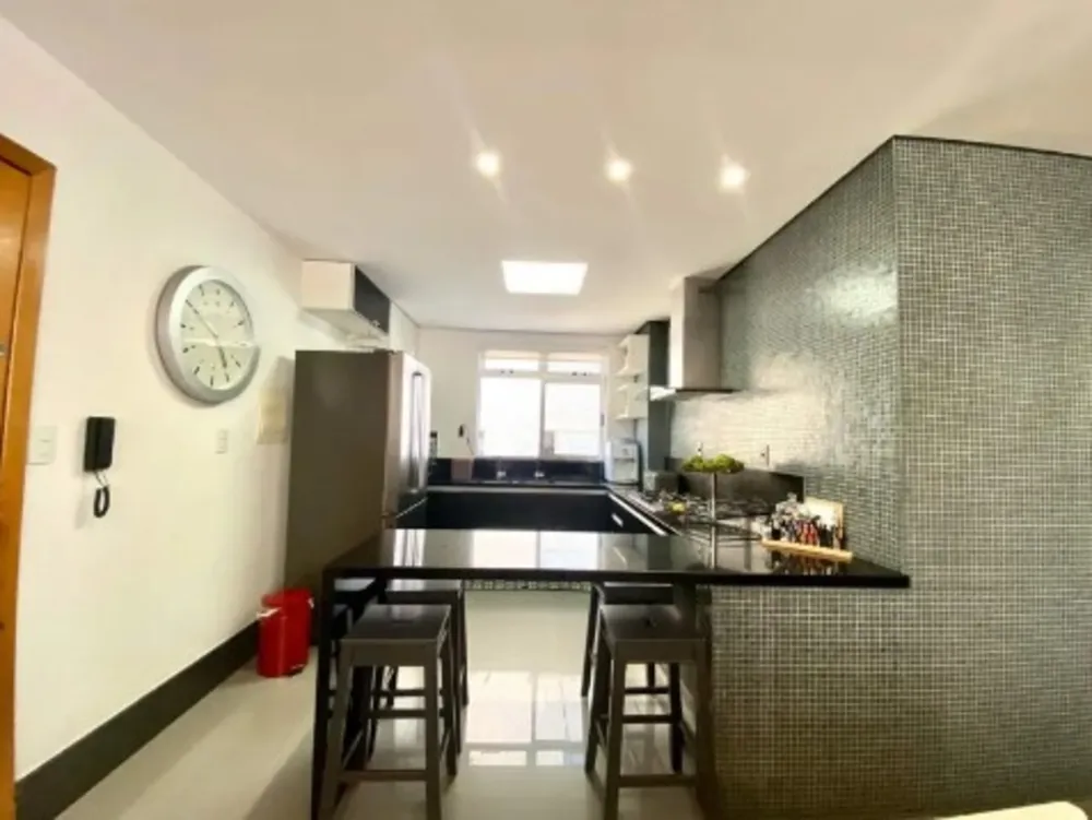 Cobertura, 5 quartos, 240 m² - Foto 6