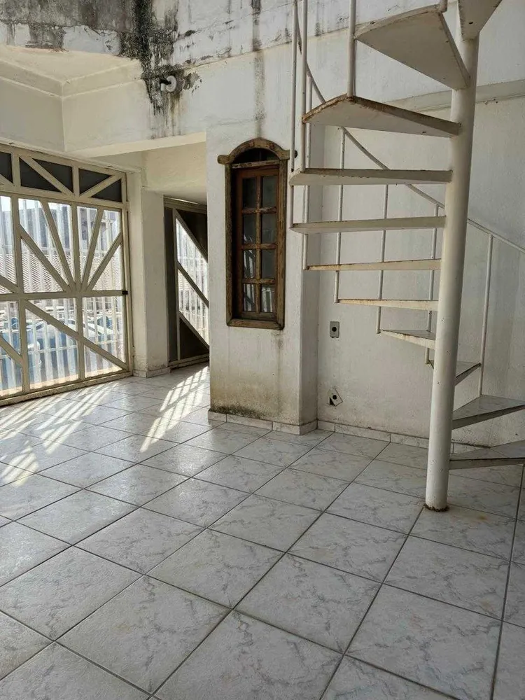 Casa, 4 quartos, 240 m² - Foto 8