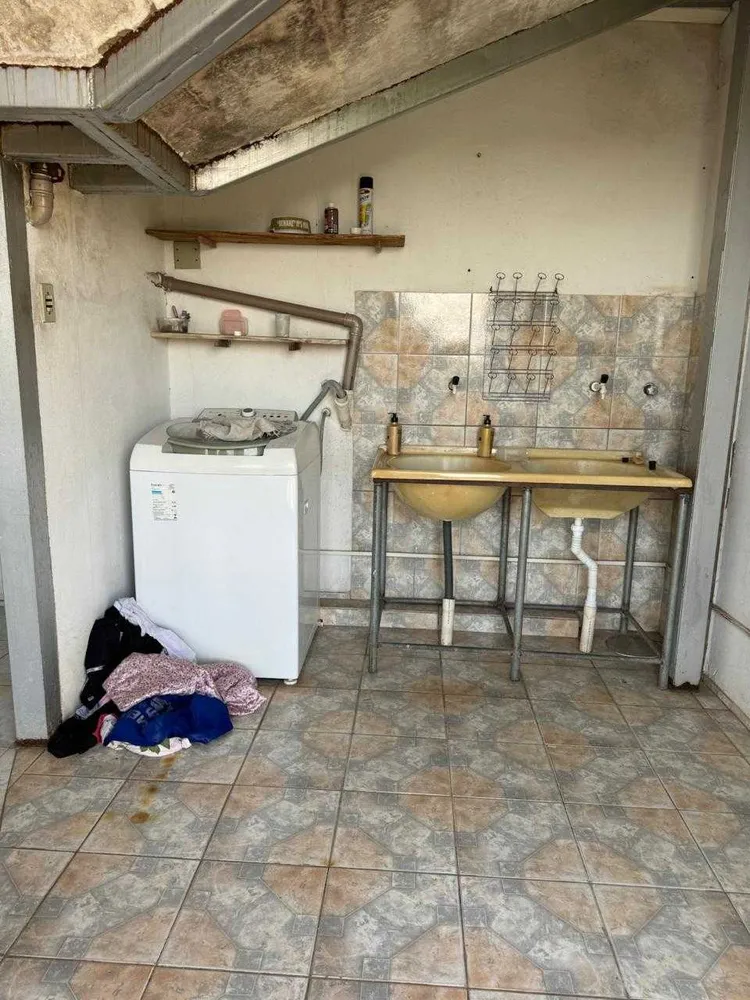 Casa, 4 quartos, 240 m² - Foto 15
