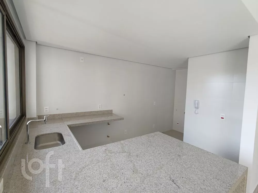 Apartamento à venda com 3 quartos, 86m² - Foto 3