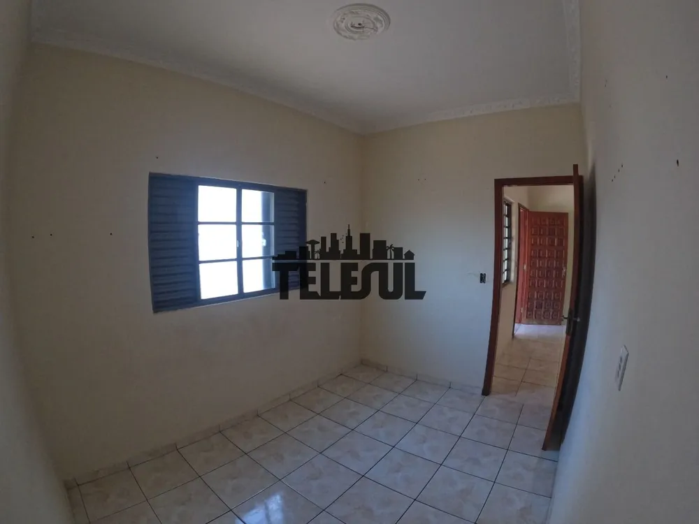 Casa, 5 quartos, 176 m² - Foto 2
