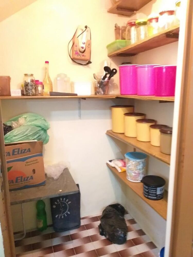 Casa à venda com 2 quartos, 230m² - Foto 8