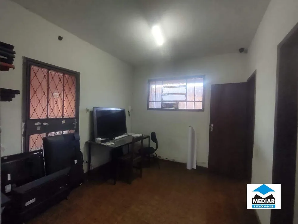 Casa, 5 quartos, 240 m² - Foto 12