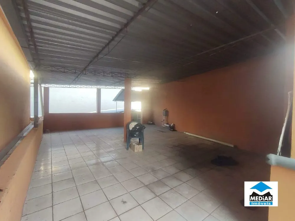 Casa, 5 quartos, 240 m² - Foto 2