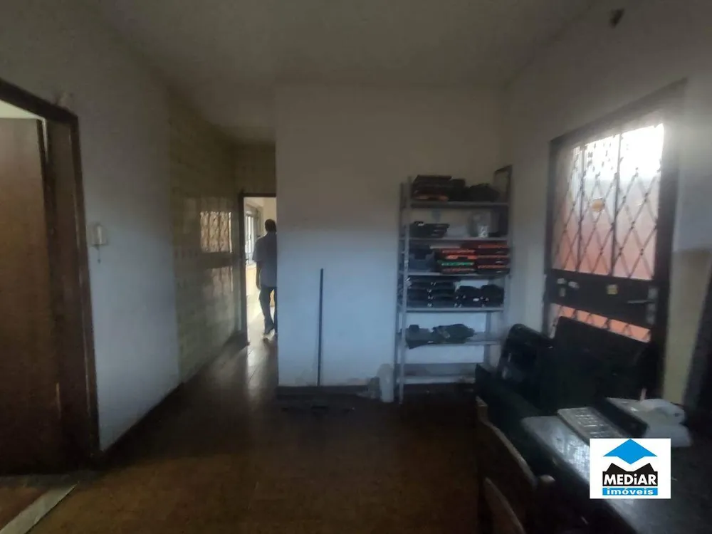 Casa, 5 quartos, 240 m² - Foto 9