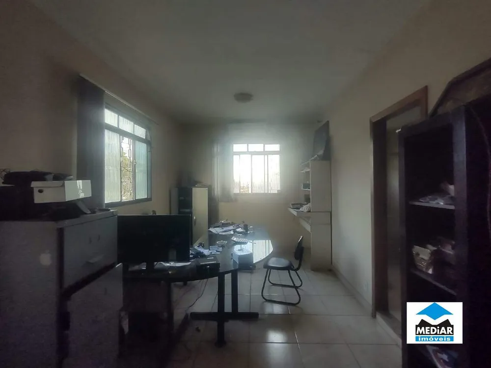 Casa, 5 quartos, 240 m² - Foto 13