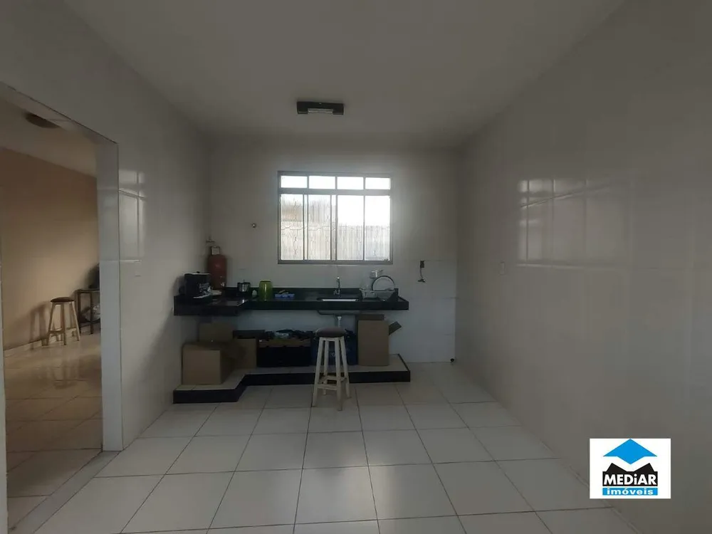 Casa, 5 quartos, 240 m² - Foto 6