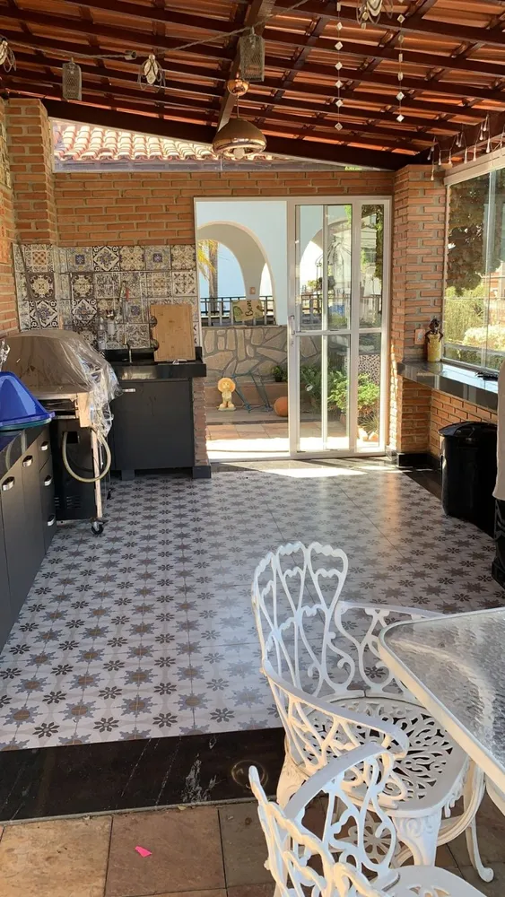 Casa, 4 quartos, 235 m² - Foto 8