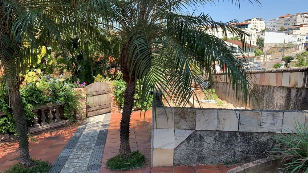 Casa, 4 quartos, 235 m² - Foto 2