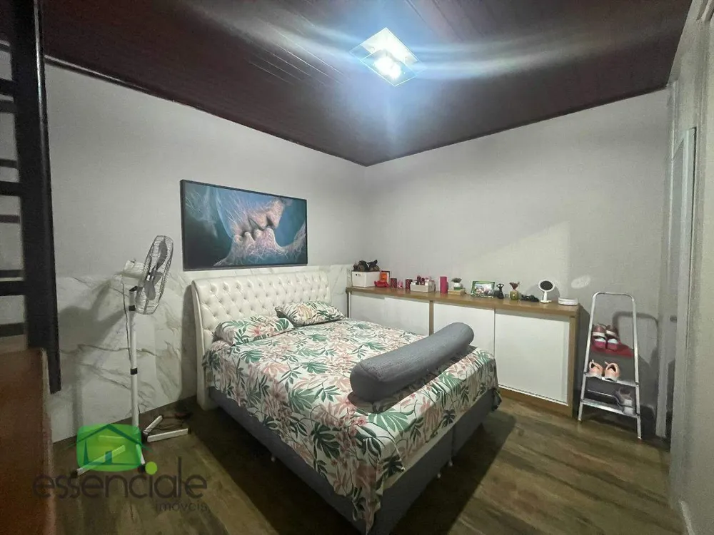 Casa, 3 quartos, 200 m² - Foto 9