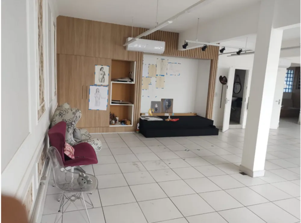 Loja-Salão, 221 m² - Foto 1