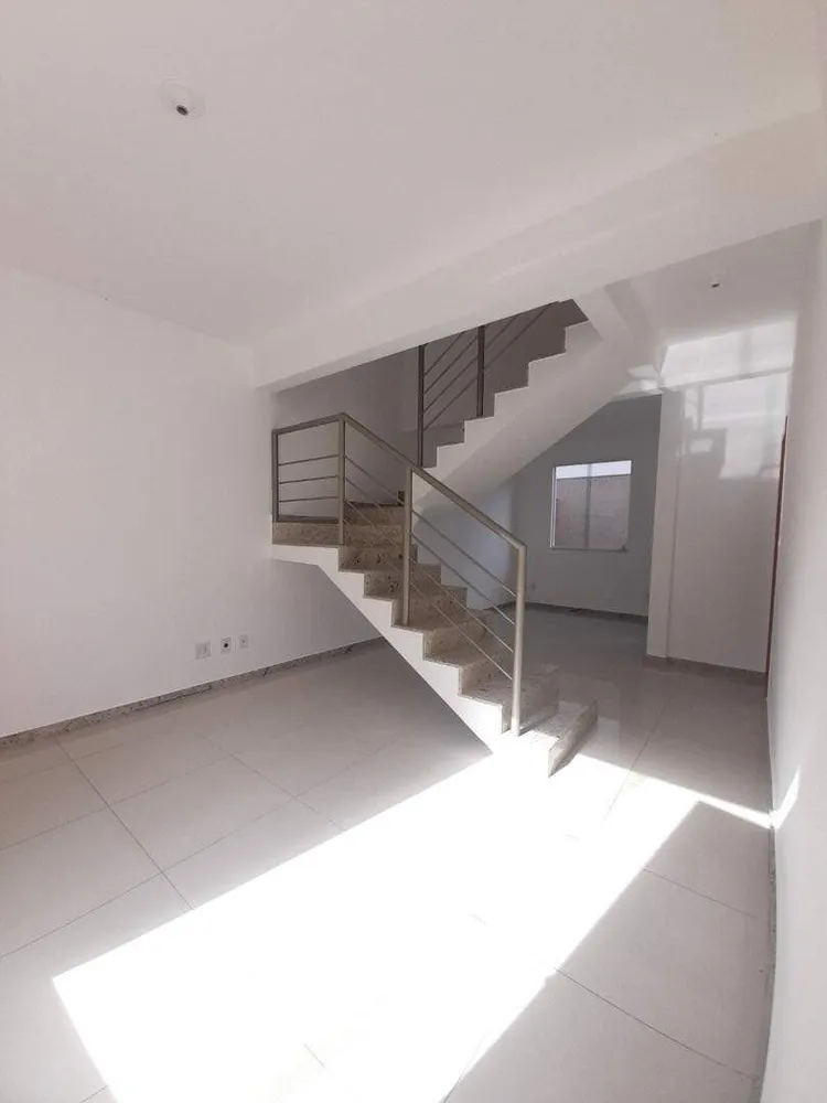 Casa, 3 quartos, 88 m² - Foto 2