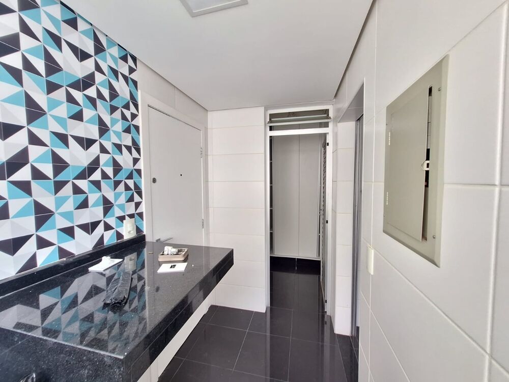 Apartamento à venda com 4 quartos, 146m² - Foto 12
