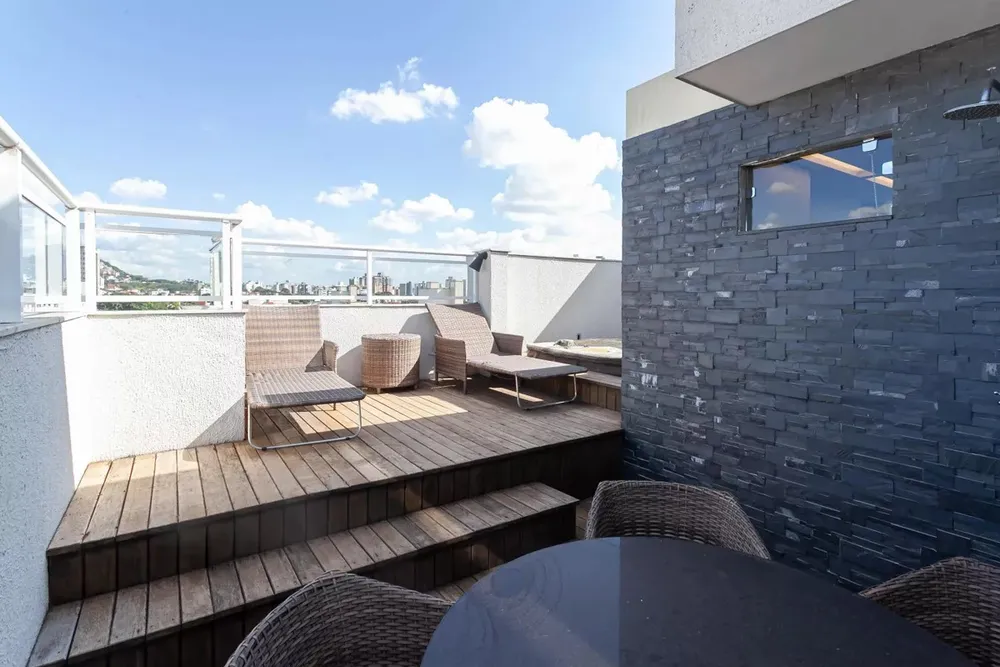 Cobertura, 3 quartos, 180 m² - Foto 1