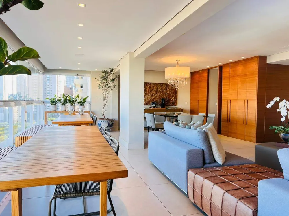 Apartamento, 4 quartos, 197 m² - Foto 2