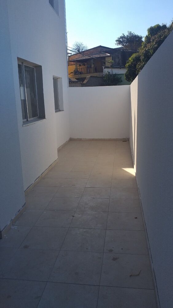 Cobertura à venda com 2 quartos, 75m² - Foto 3