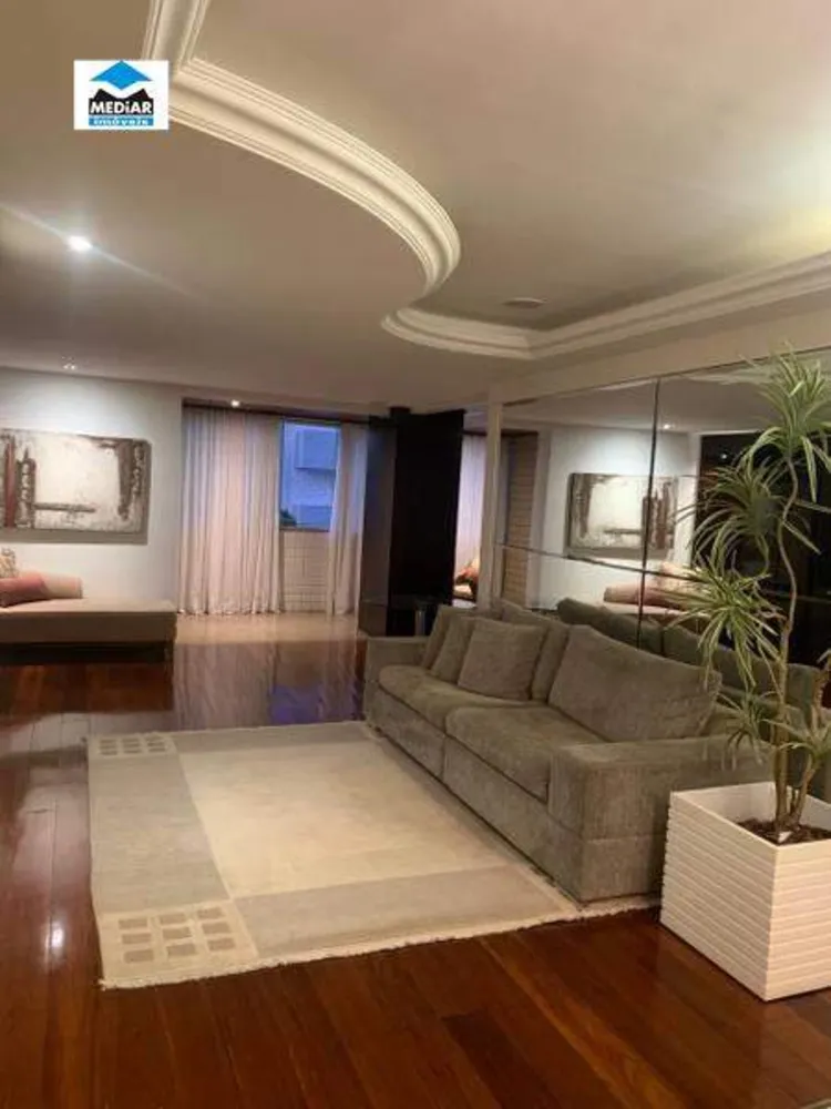 Apartamento, 4 quartos, 180 m² - Foto 1