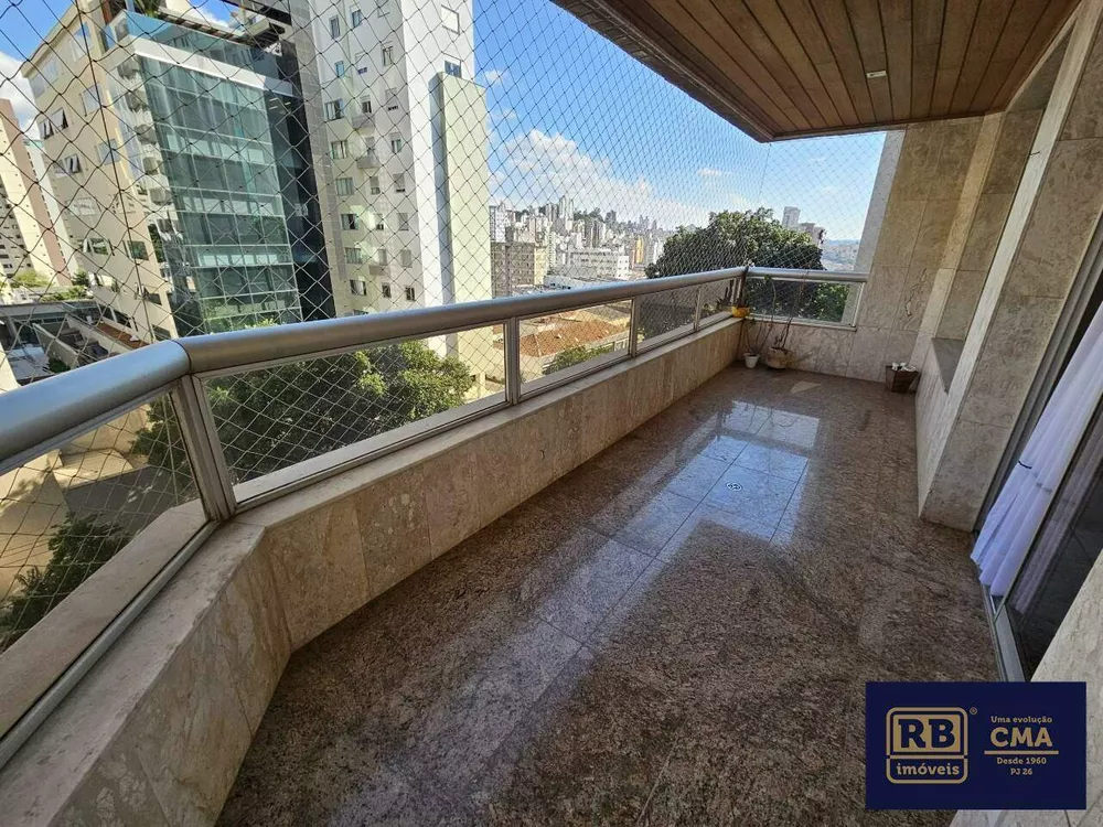 Apartamento à venda com 5 quartos, 230m² - Foto 6