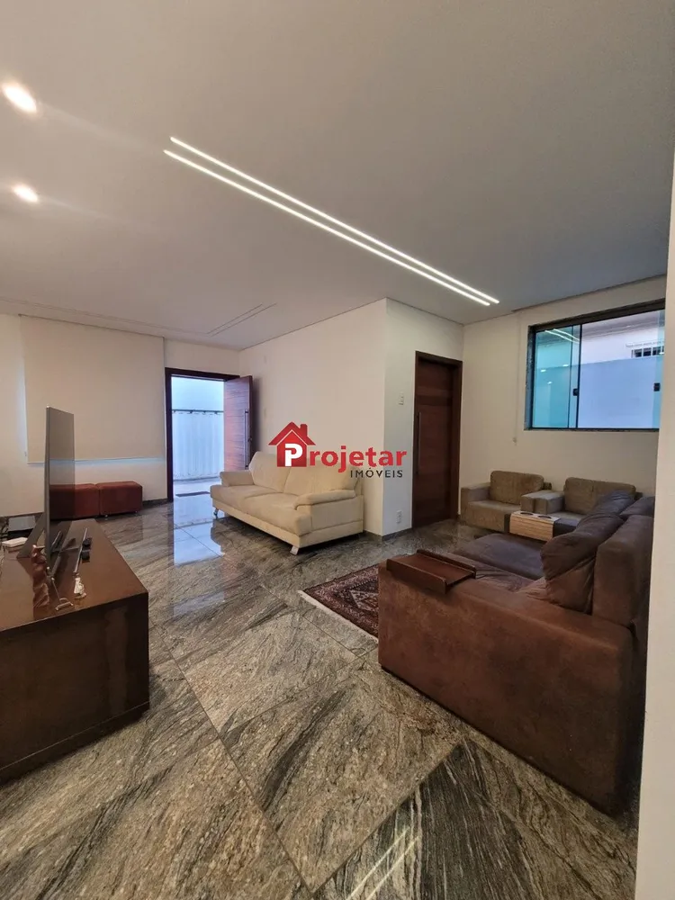 Casa, 3 quartos, 360 m² - Foto 2