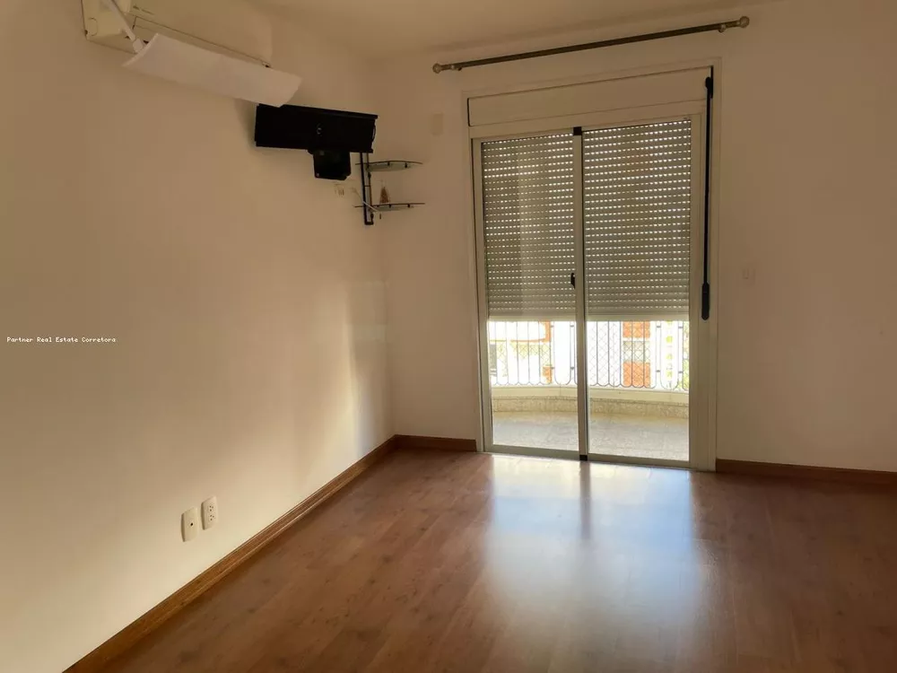 Apartamento à venda com 4 quartos, 252m² - Foto 19