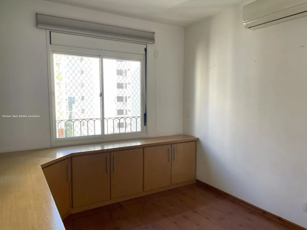 Apartamento à venda com 4 quartos, 252m² - Foto 20