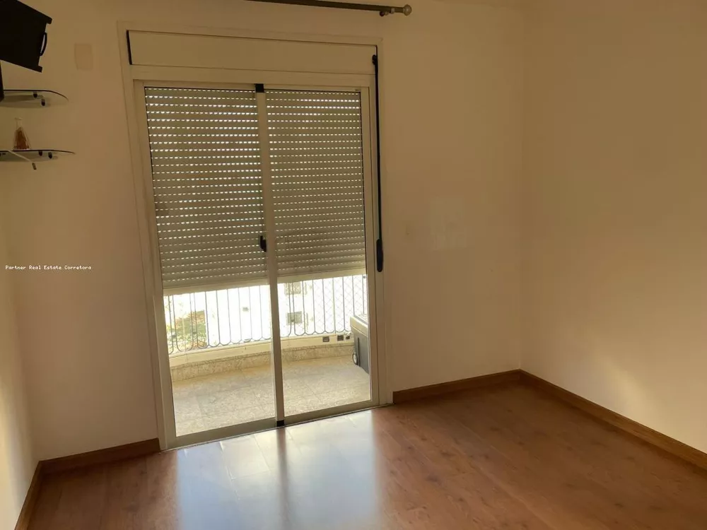 Apartamento à venda com 4 quartos, 252m² - Foto 18