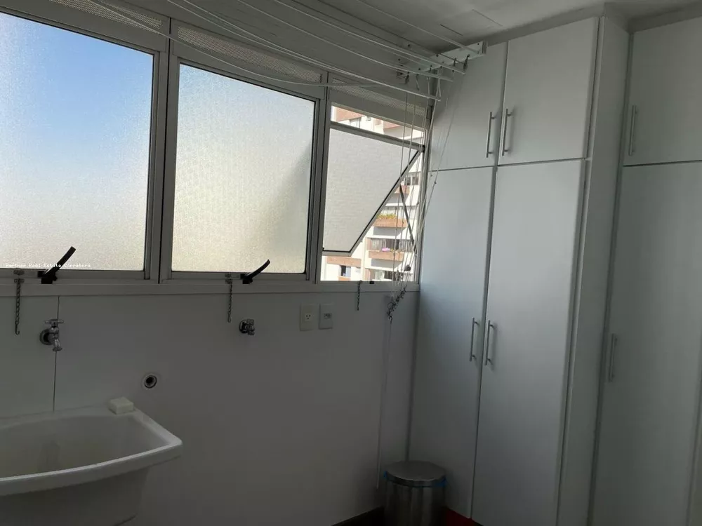 Apartamento à venda com 4 quartos, 252m² - Foto 17