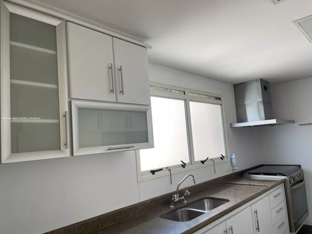 Apartamento à venda com 4 quartos, 252m² - Foto 9