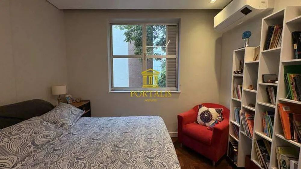 Apartamento, 4 quartos, 221 m² - Foto 1