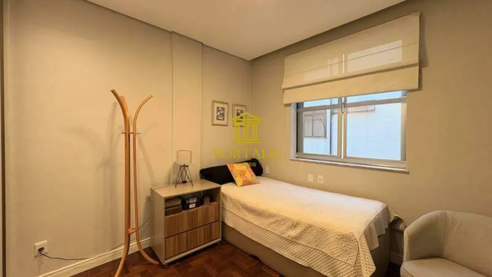 Apartamento, 4 quartos, 221 m² - Foto 2