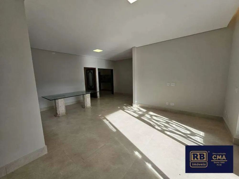 Casa, 3 quartos, 250 m² - Foto 12